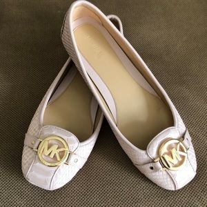 Michael Kors flats